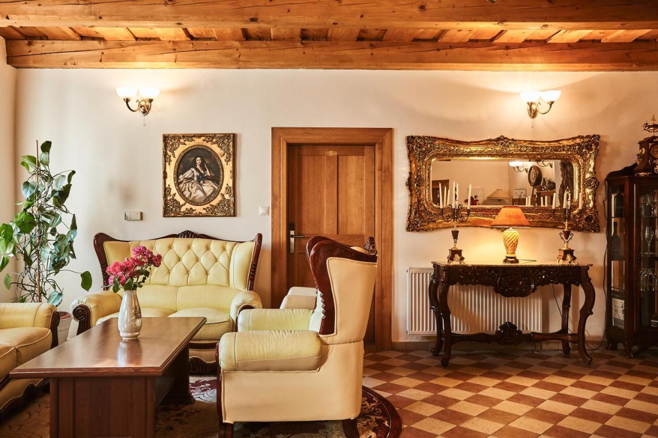 Resla Residence I, Ii, Banská Štiavnica Buitenkant foto