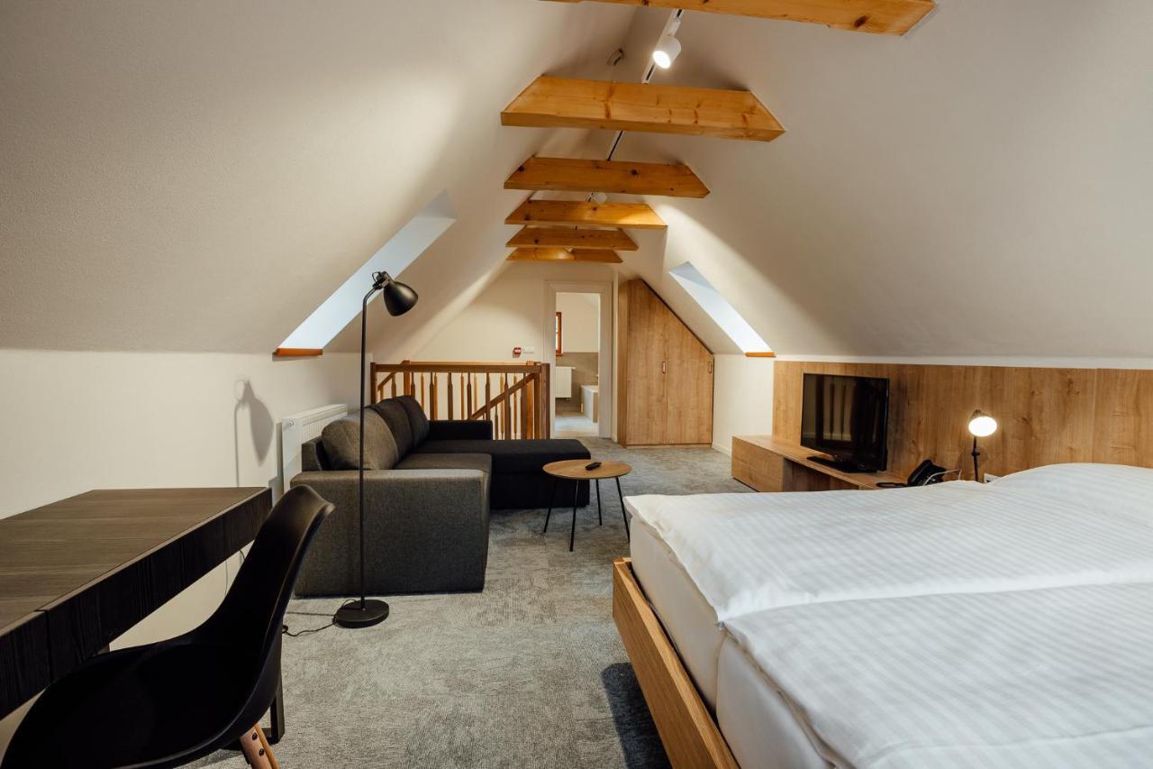 Resla Residence I, Ii, Banská Štiavnica Buitenkant foto