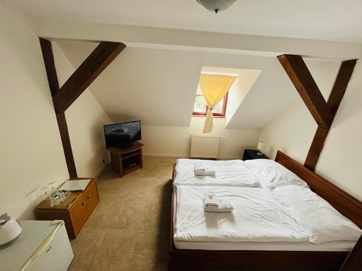 Resla Residence I, Ii, Banská Štiavnica Buitenkant foto
